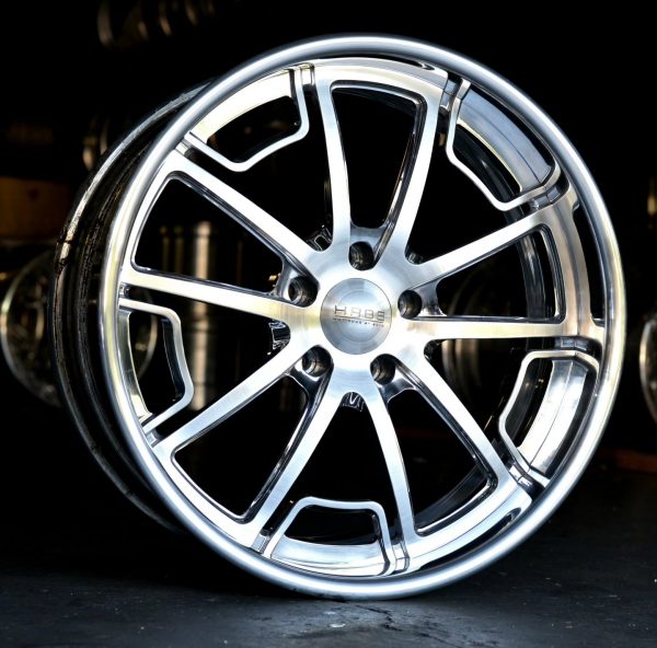 JP1974 //  Brushed Tops and Polished Finish